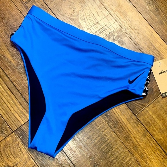 Nike cutout blue swim bottom nwt spring classic women’s beach casual nwt 68$ - Picture 1 of 4